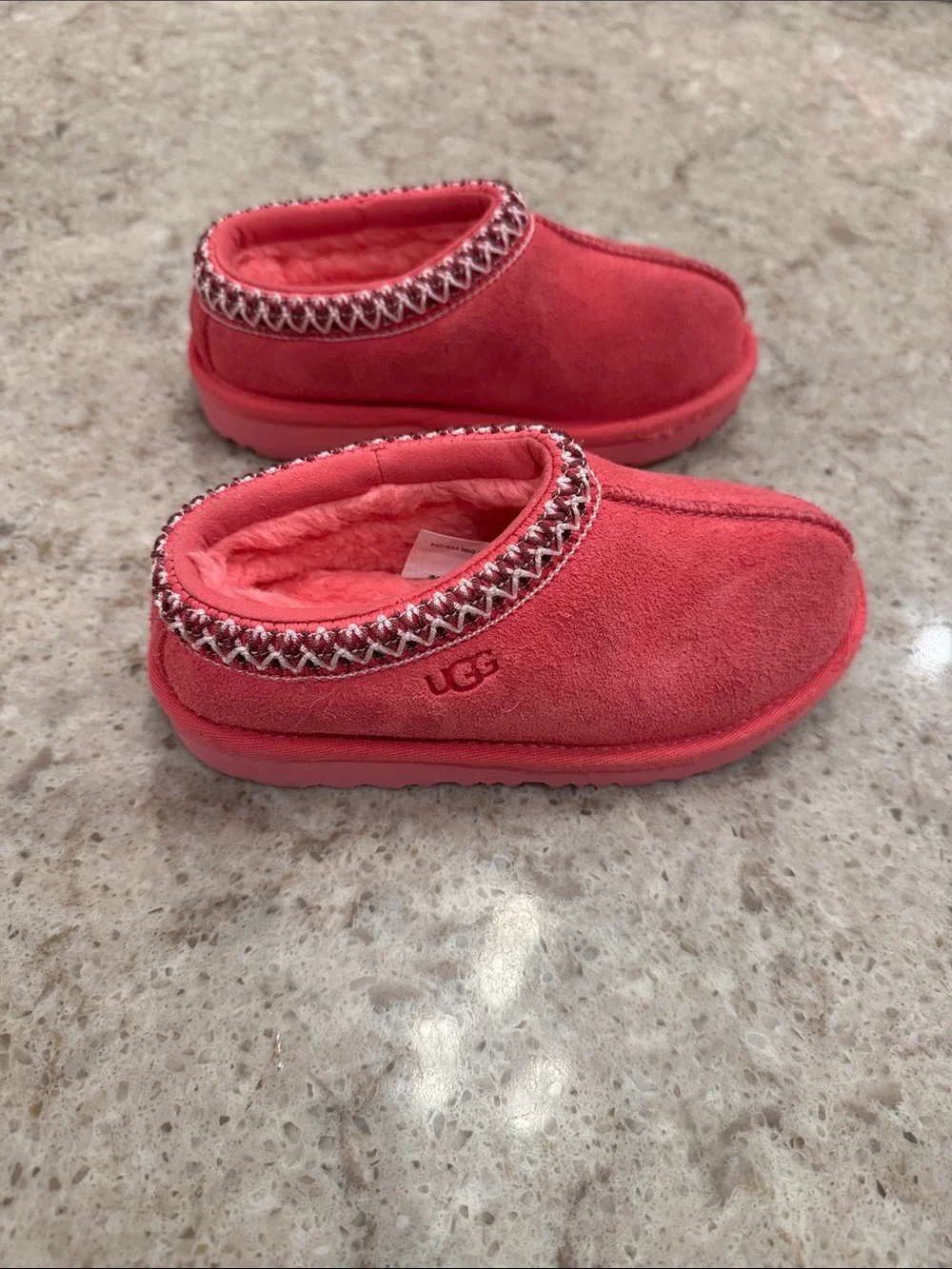 Girls Ugg Tasman slippers size 11 hot pink VGUC